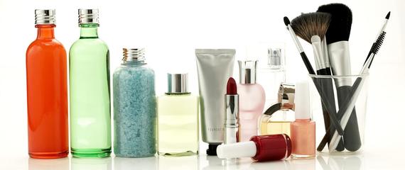 過期化妝品危害健康，如何辨別有妙招